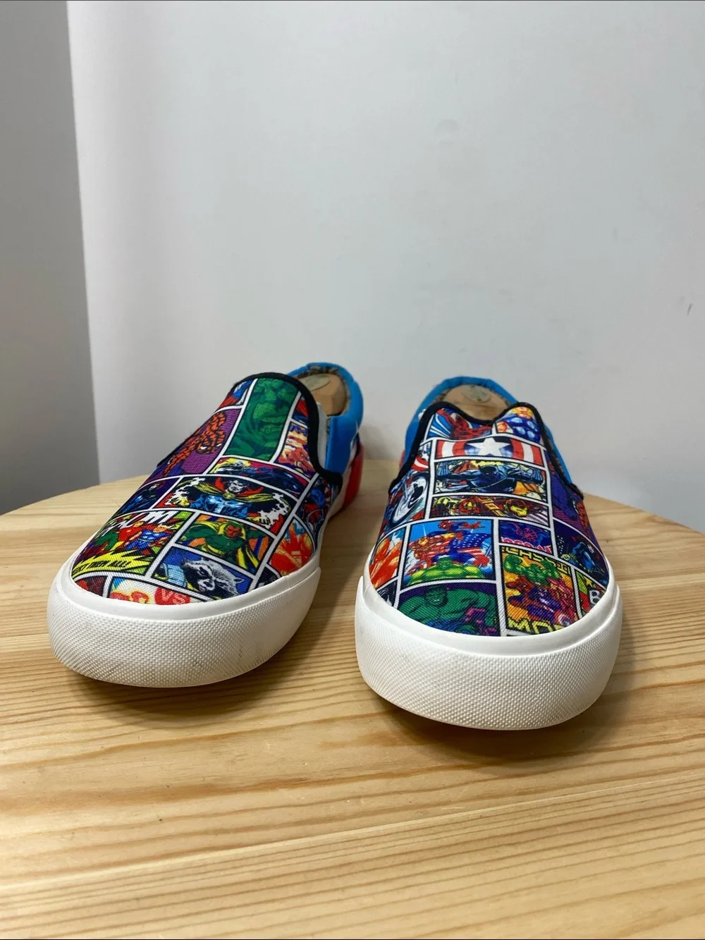 Ground Up Marvel Comics Graphic Print Unisex Slip On Sneakers Men’s Size 11.5